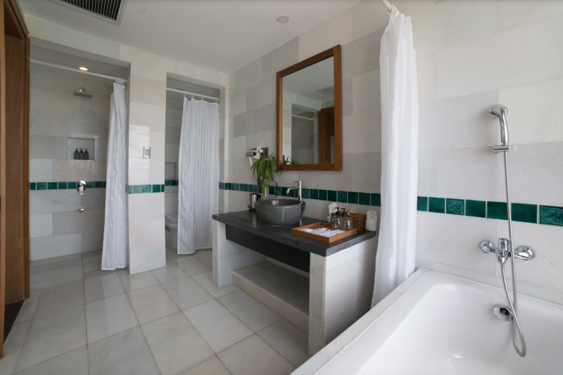 Nếu bạn có dịp thưởng ngoạn thành phố Huế, đừng chần chừ mà chọn Vedana Lagoon Resort & Spa Huế làm nơi nghỉ dưỡng cho chuyến hành trình của mình.