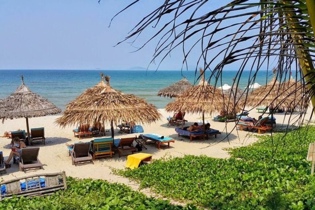 Toàn cảnh biển An Bàng Hội An
