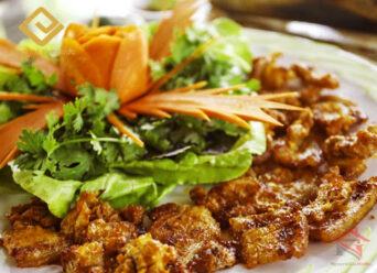 Món Lợn rừng - Món ăn khách thuê villa Ba Vì không thể bỏ qua 