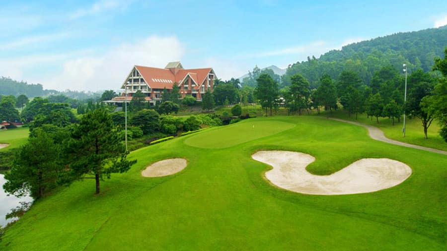 ảnh chụp sân golf tam đảo