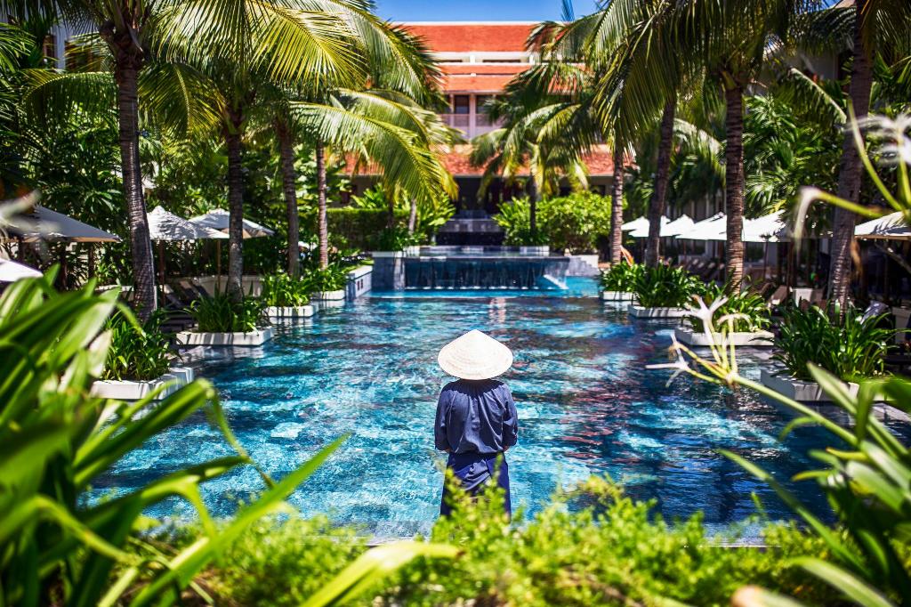 Hồ bơi tại almanity hoi an resort & spa