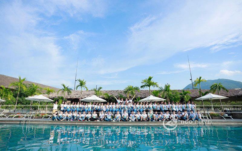 Bể bơi ngoài trời tại An Lạc Resort