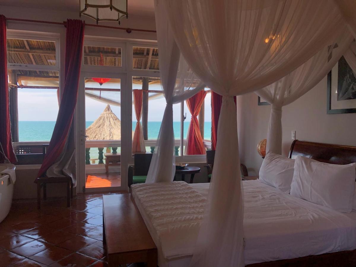 Full Moon Beach resort - khu du lịch nghỉ dưỡng thành phố biển Phan Thiết