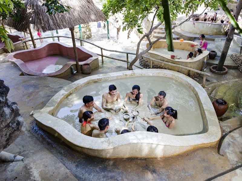 full moon beach resort