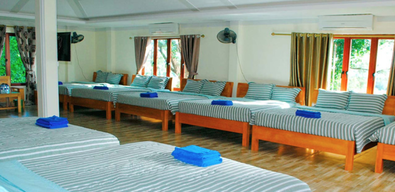 Hòn Dấu Resort - "Thành phố ngàn hoa thu nhỏ" trên đất Cảng
