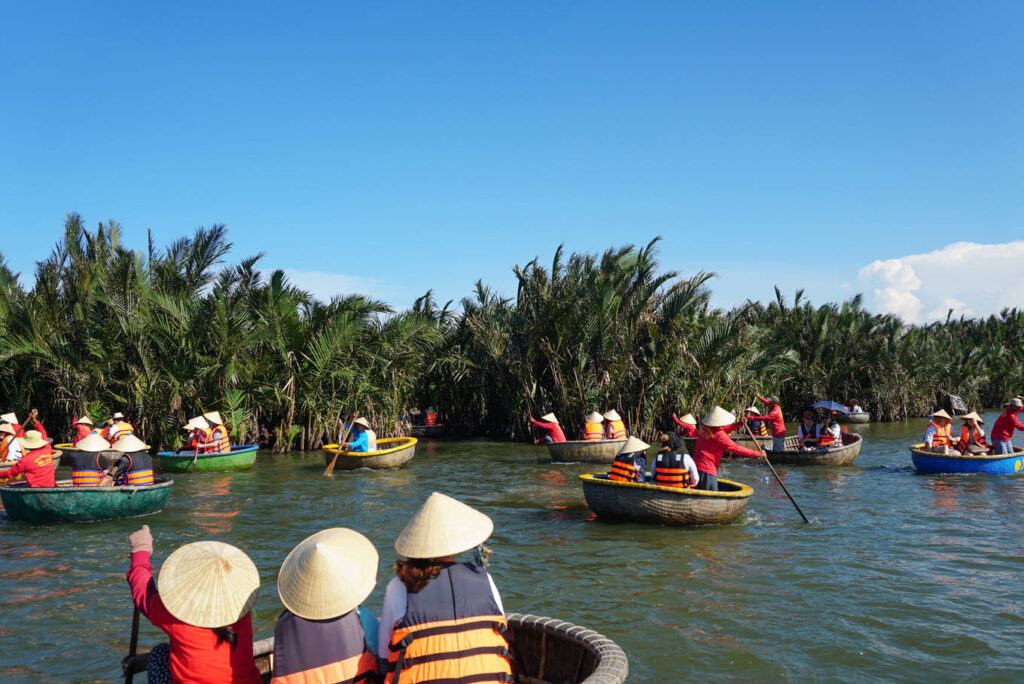 Rừng dừa Bảy Mẫu