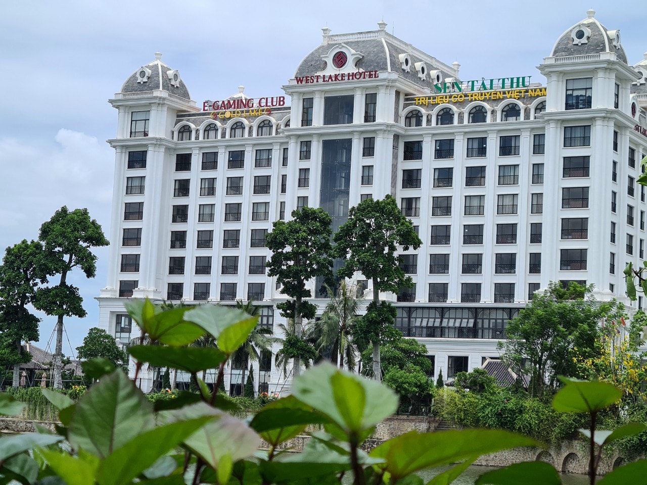 Westlake Hotel & Resort Vinh Phuc