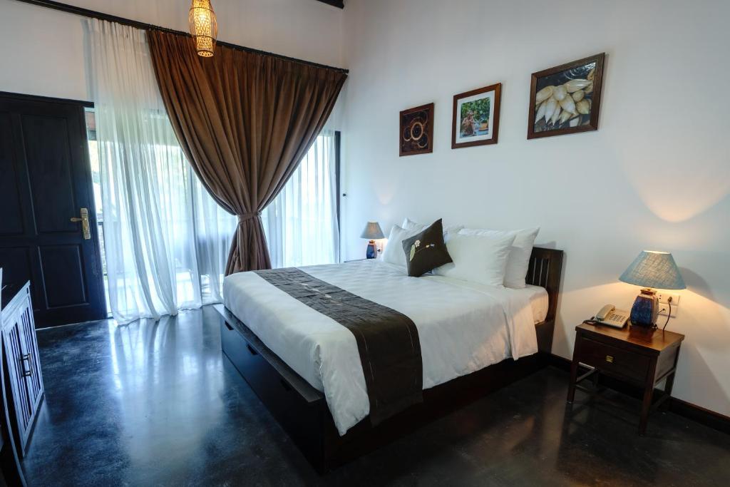 Aravinda Resort