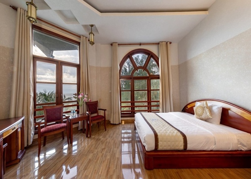 Toạ lạc tại vùng biển Cửa Lò đầy nắng và gió, Bãi Lữ Resort là khu du lịch sinh thái cao cấp đầu tiên tại tỉnh Nghệ An.
