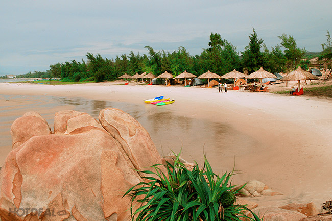 Azerai Ke Ga Bay Resort: