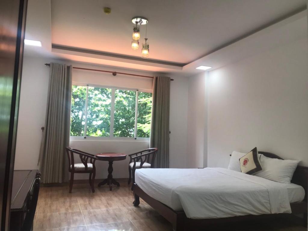 Tân Sơn Nhất Côn Đảo Resort