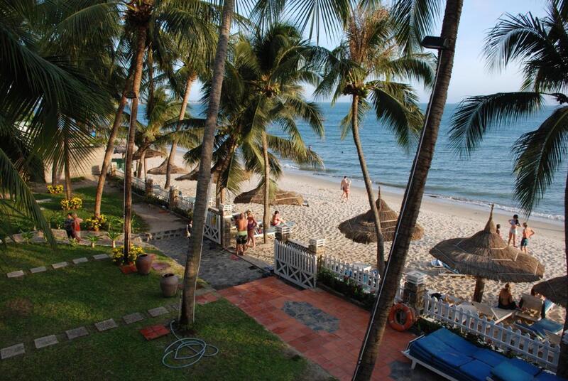 Canary Beach Resort - Khu nghỉ dưỡng hấp dẫn tại Mũi Né
