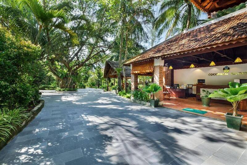 Coco Palm Beach Resort & Spa - Nàng tiên xanh ven biển Phú Quốc