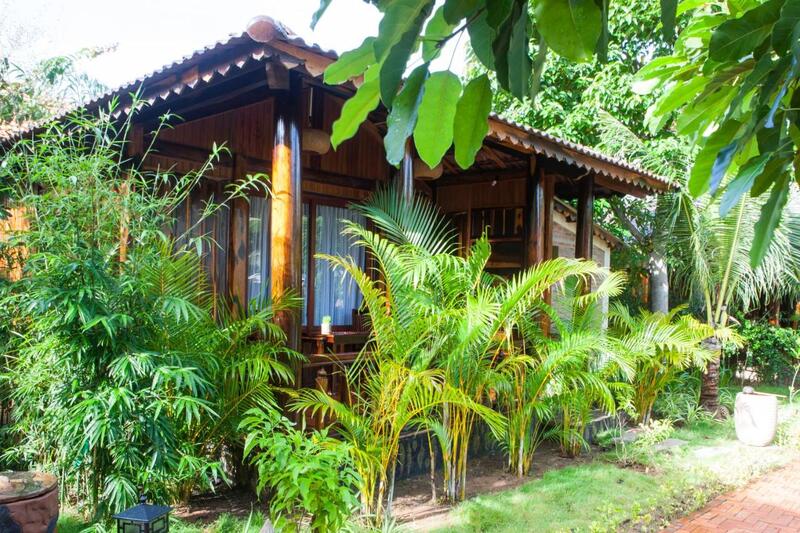 Elwood Phú Quốc Resort