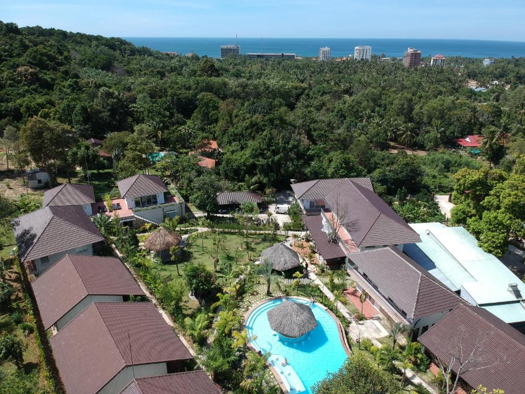 Le Forest Resort: Đắm mình vào thiên nhiên tại đảo Ngọc