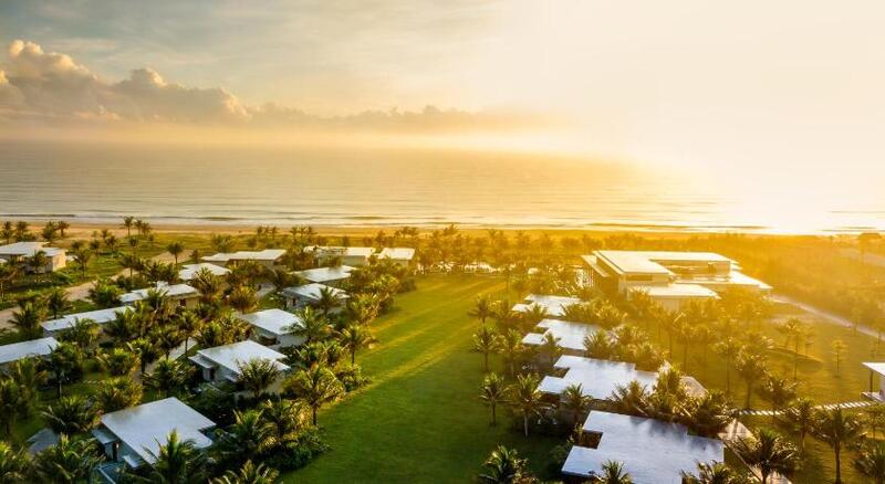 Maia Resort Quy Nhơn - Khu vườn nhiệt đới xanh mát ven biển Quy Nhơn