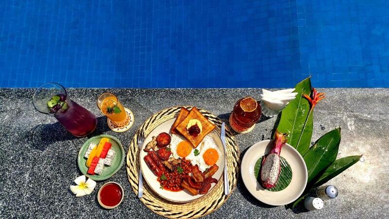 naomi village resort