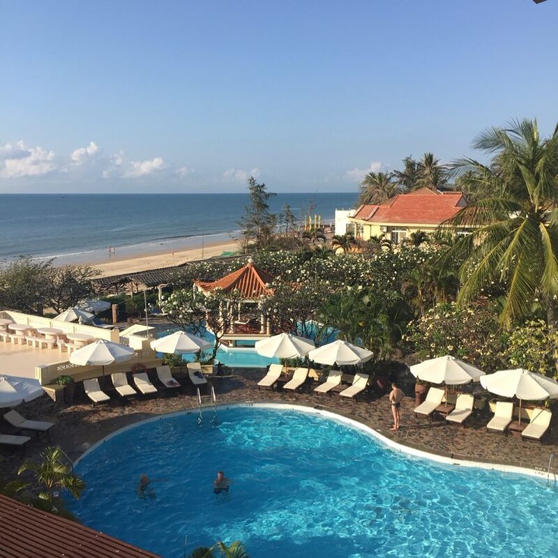 Swiss Village Resort & Spa - Làng Thụy Sĩ ven biển Mũi Né