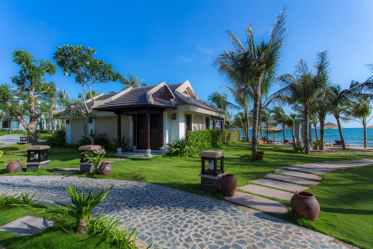 Anja Beach Resort & Spa