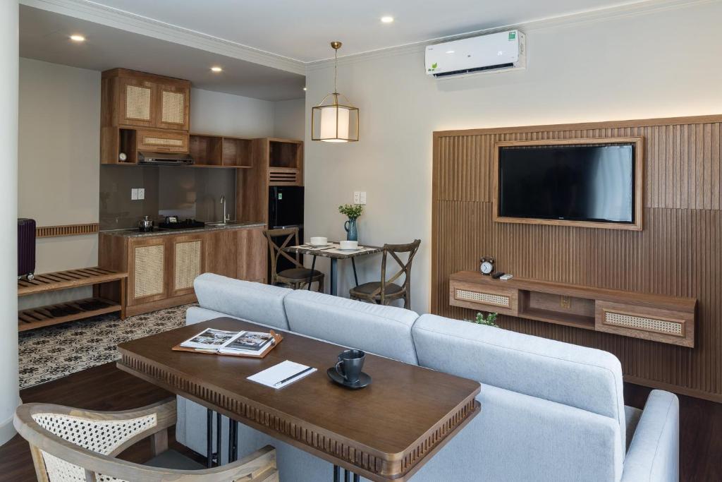 Charmaine's Hotel & Apartment