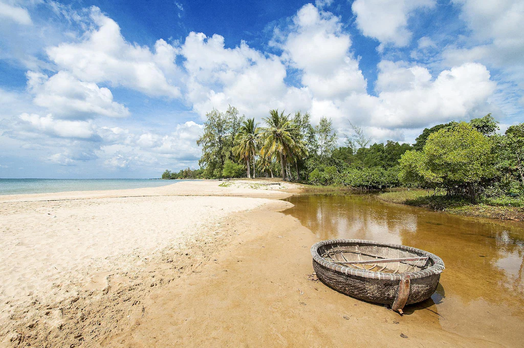 Bãi biển riêng của Phú Quốc Chez Carole Beach Resort