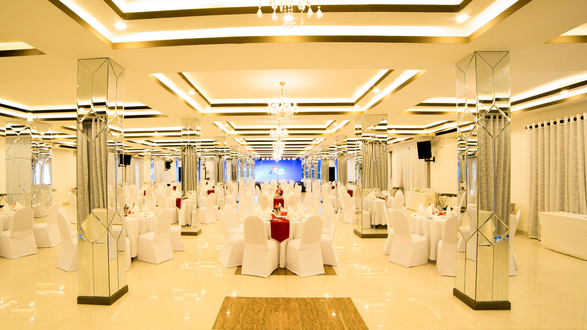Grandvrio Hotel Danang - khách sạn 4 sao đẹp mê đắm lòng người 