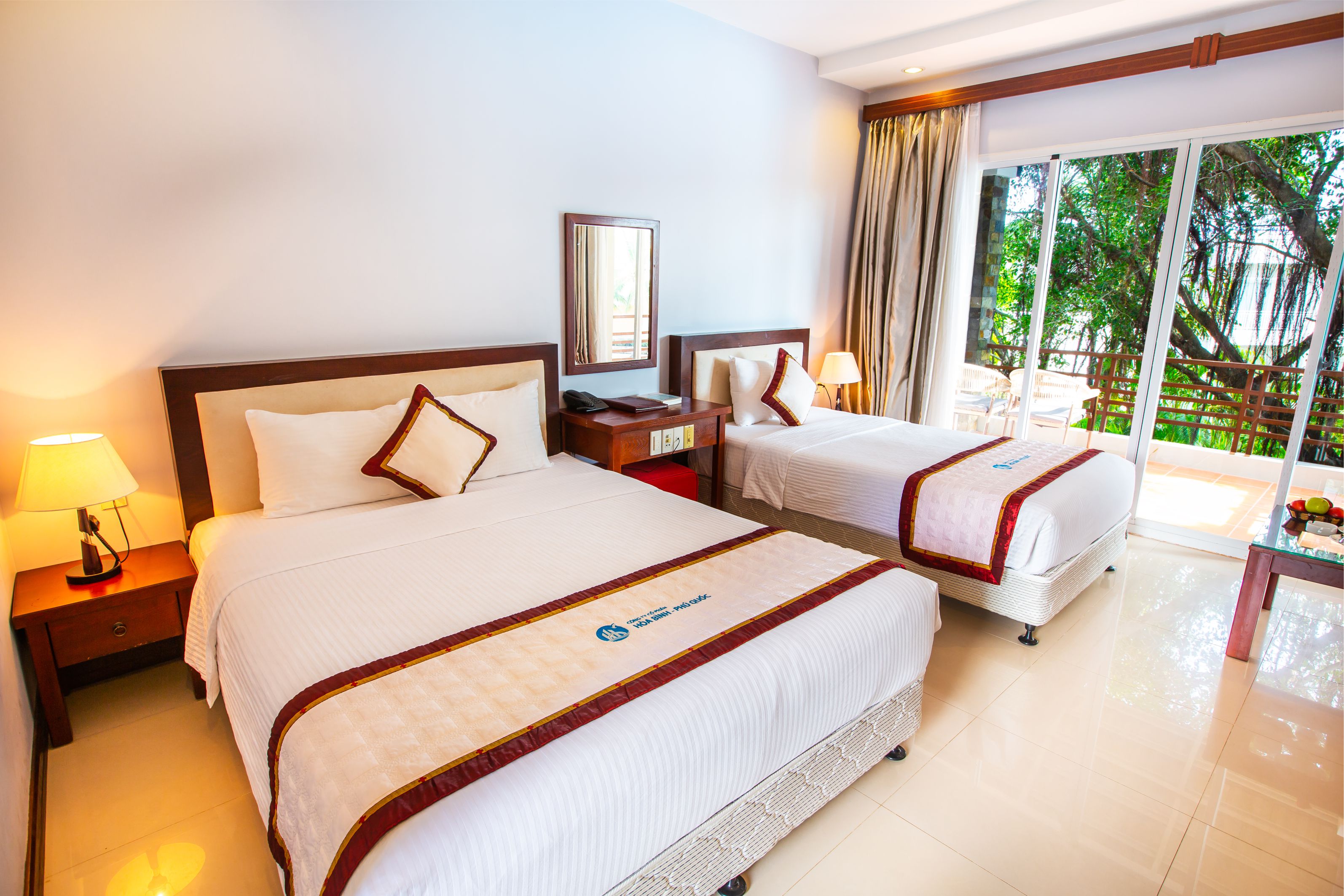 Hòa Bình Phú Quốc Resort - Nghỉ dưỡng thơ mộng tại đảo ngọc