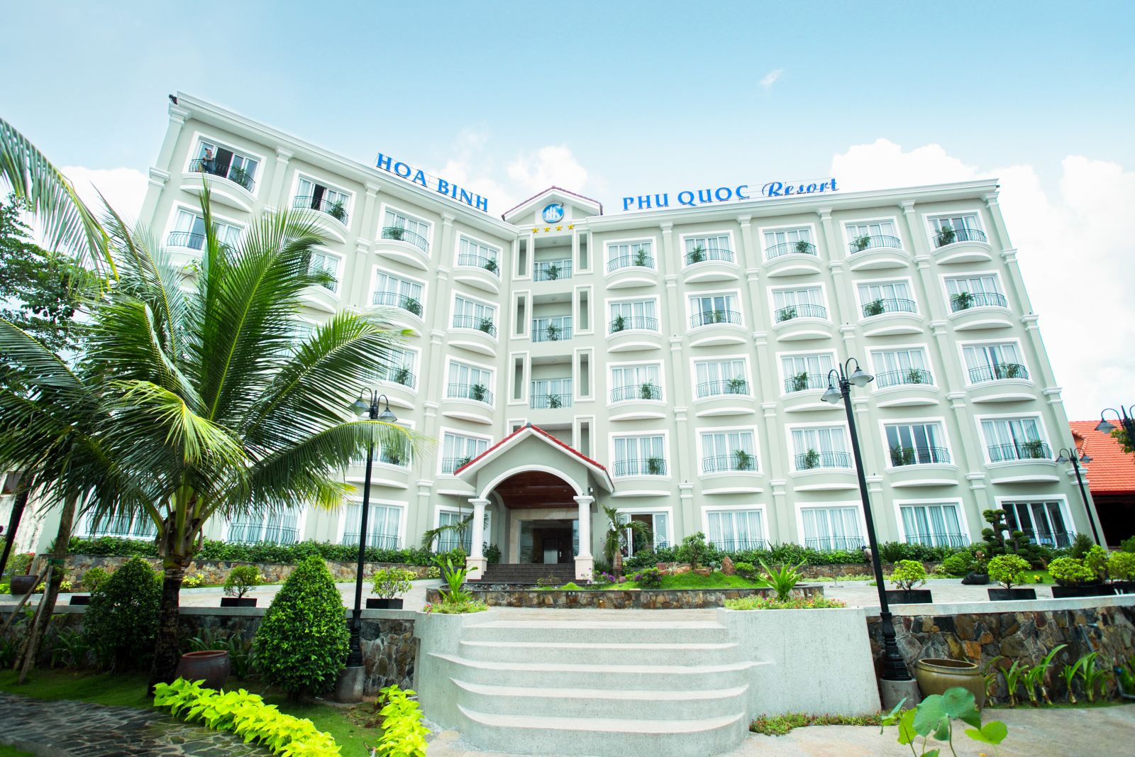 Hòa Bình Phú Quốc Resort - Nghỉ dưỡng thơ mộng tại đảo ngọc