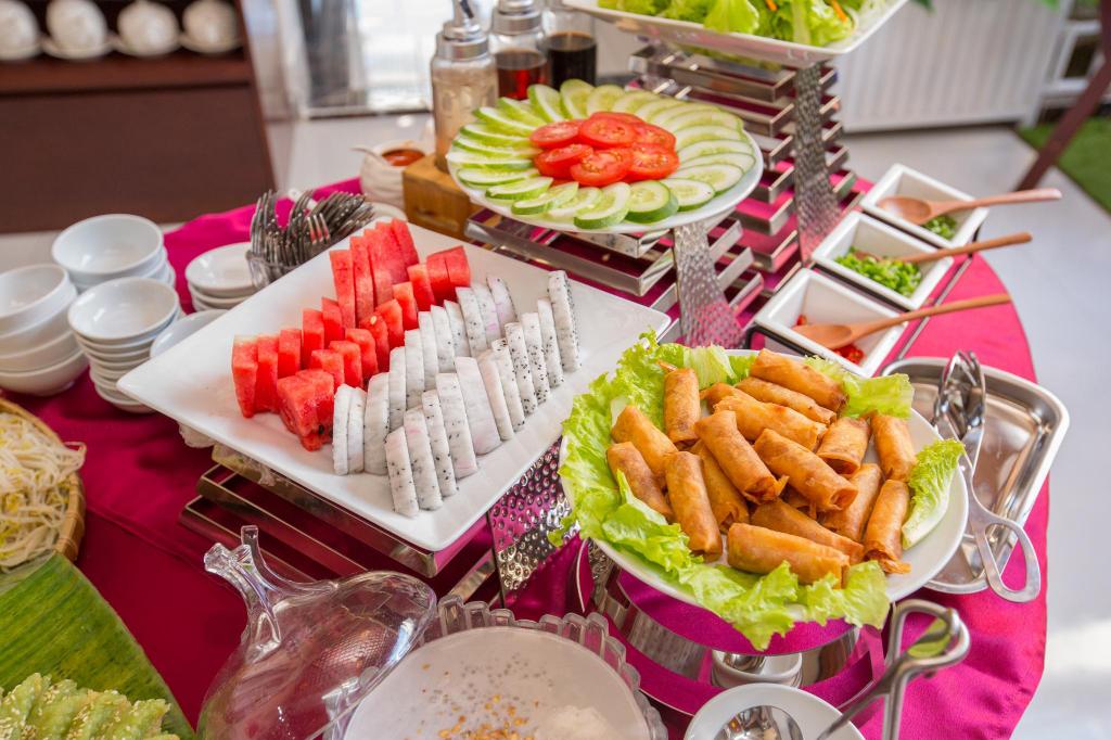 Nhà hàng tại khách sạn Hoàng Mai Tây Ninh
