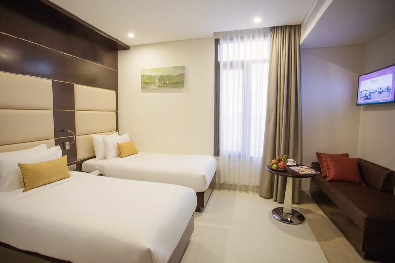 Holiday Beach Đà Nẵng Hotel & Resort