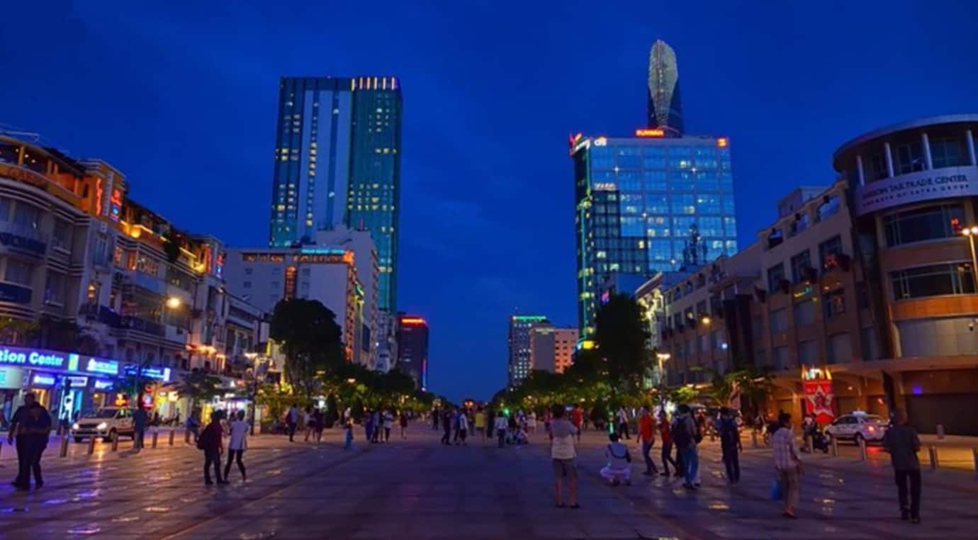 Hotel Continental SaiGon - Cổ điển kiểu Pháp xưa