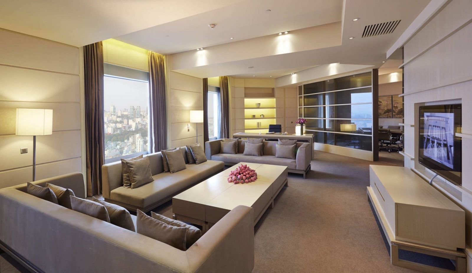 hotel nikko saigon
