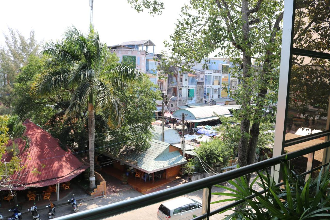 Khách sạn Cửu Long