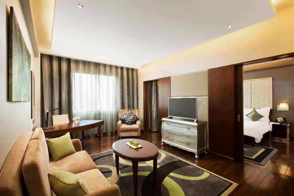 Khách sạn Movenpick Hà Nội