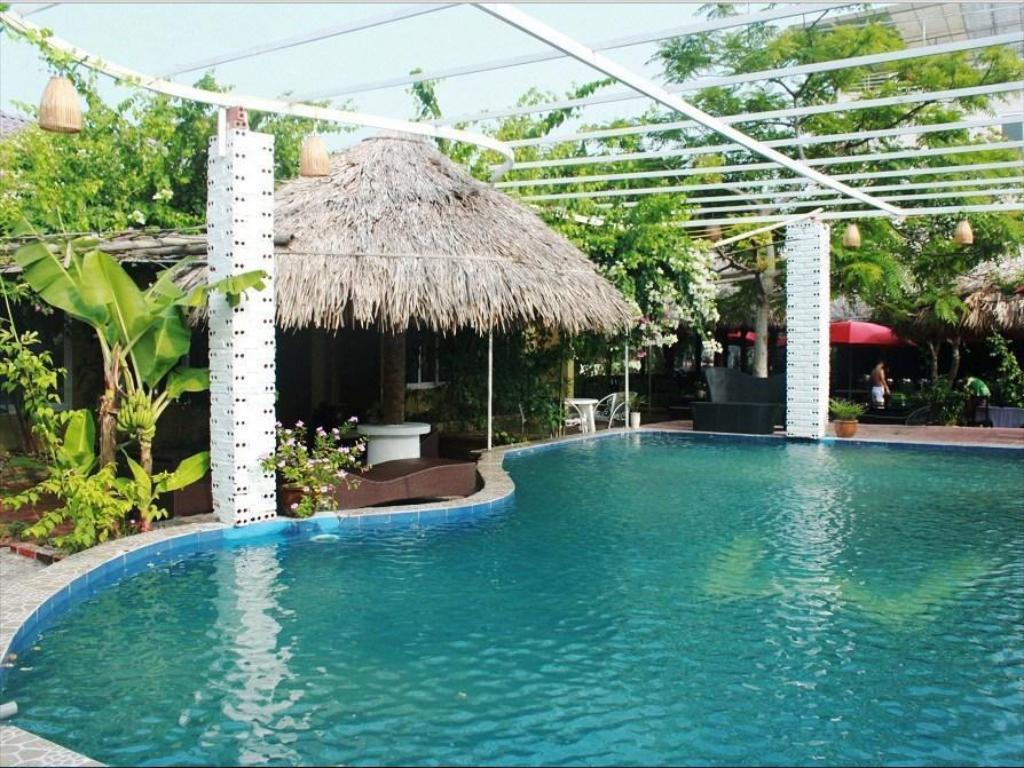 Minh Chau Beach Resort