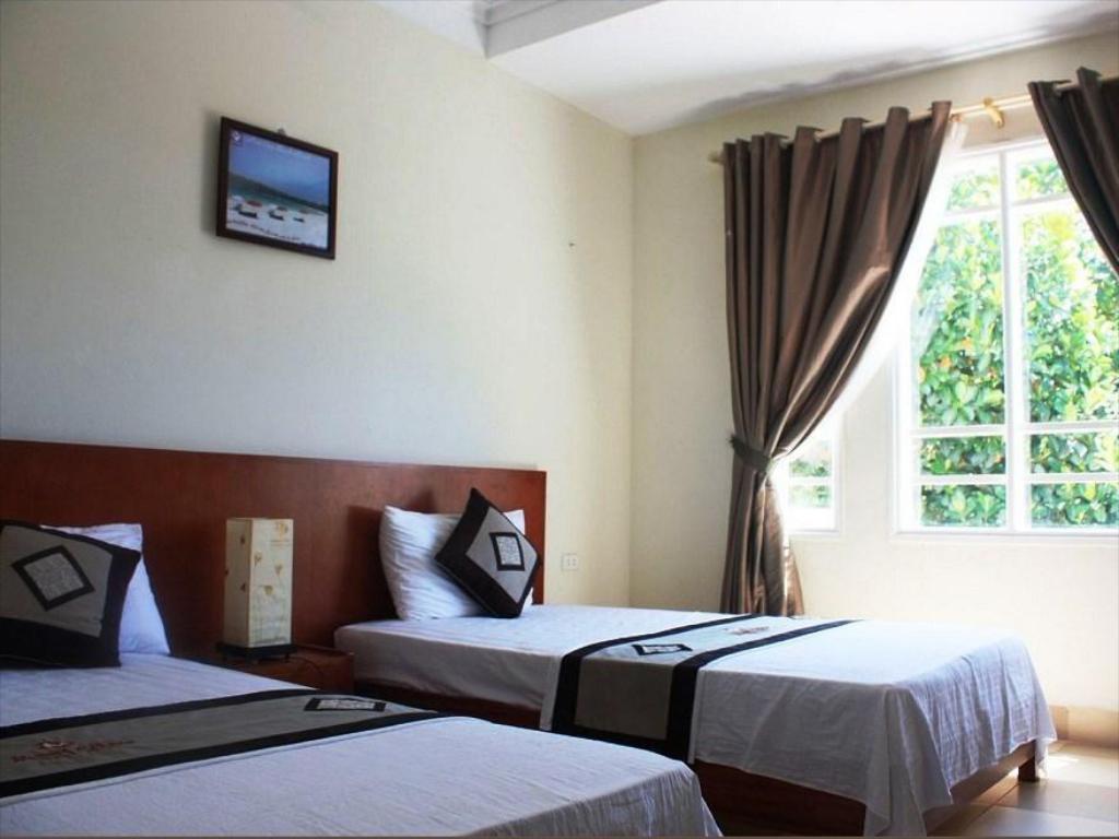 Minh Chau Beach Resort