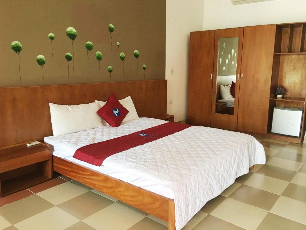 Minh Chau Beach Resort