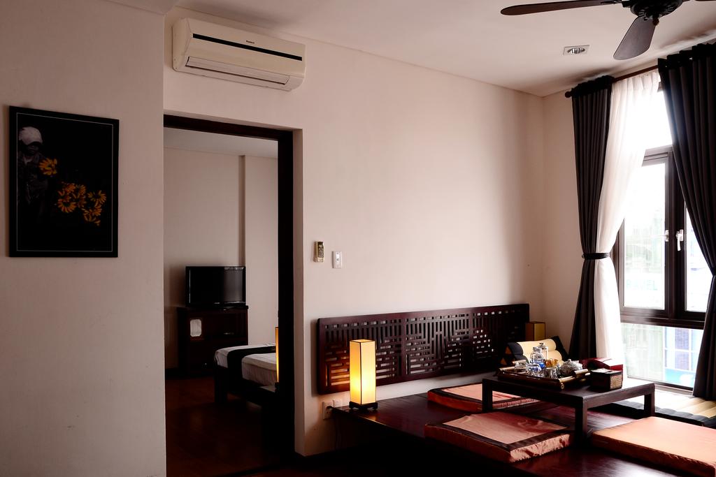 Nam Bộ Boutique Hotel & Restaurant