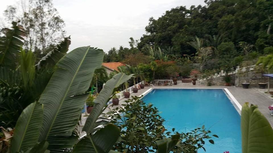 Resort Núi Cấm