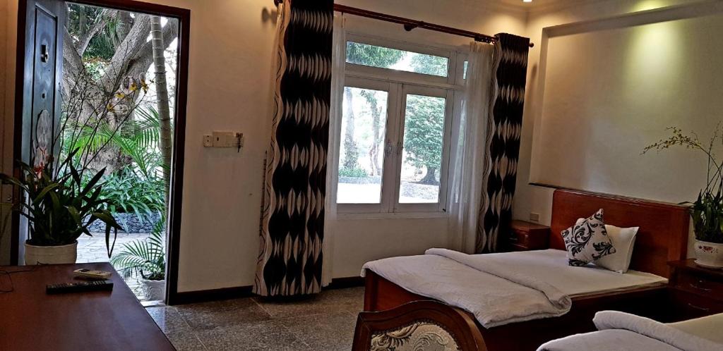 Resort Núi Cấm