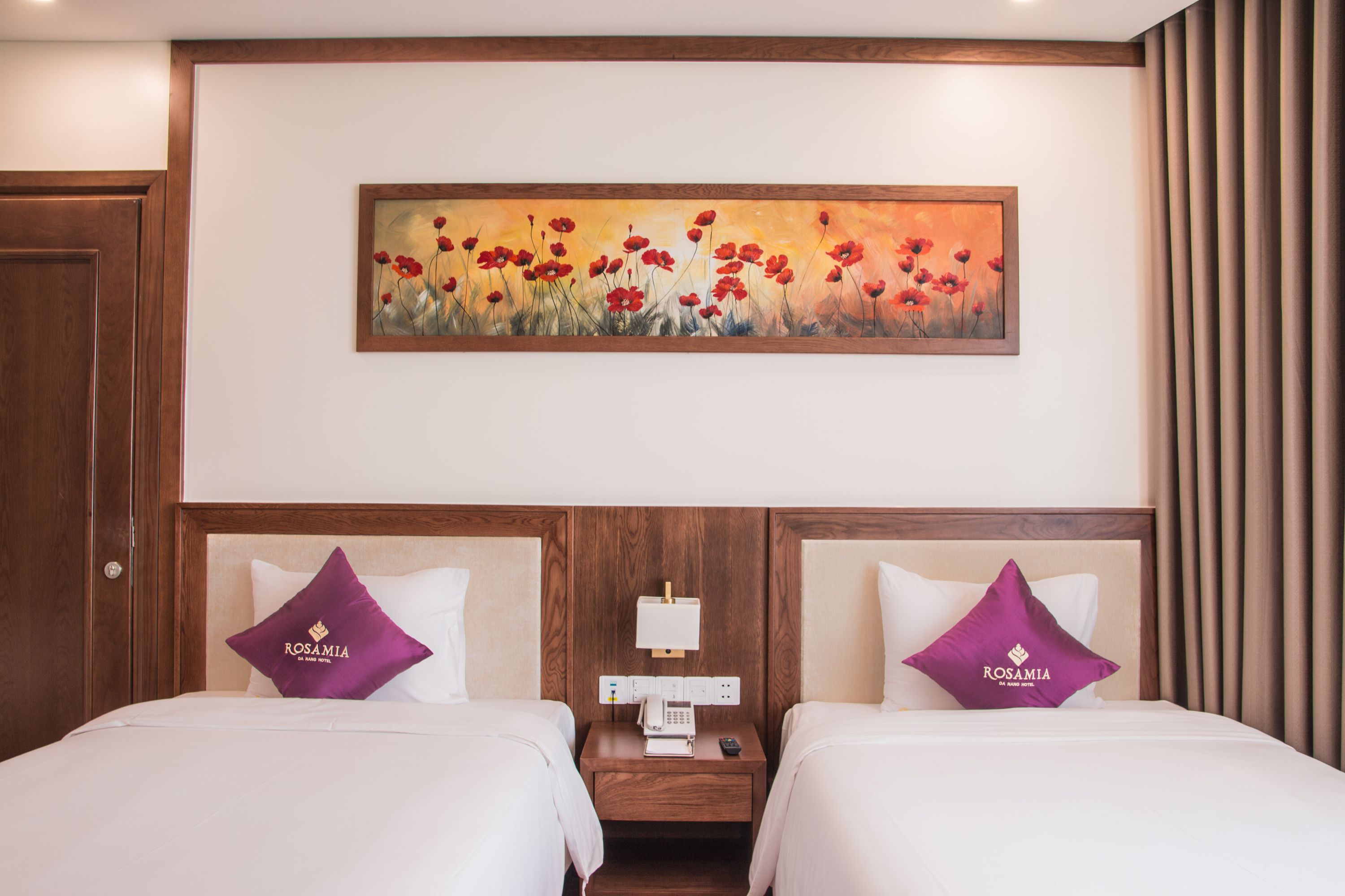 Rosamia Da Nang Hotel - Khách sạn biển đẳng cấp tại Đà Nẵng
