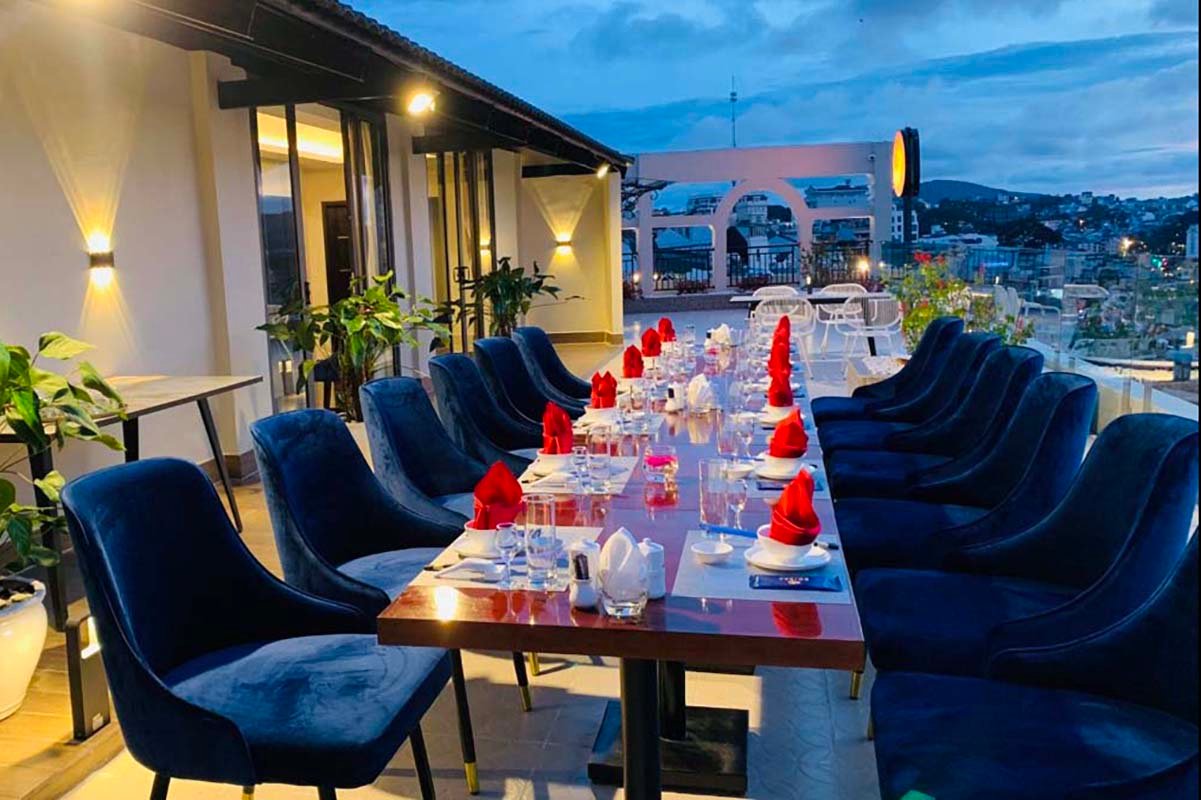 Các dịch vụ tiện ích nổi bật của Sandals LiLy Hotel