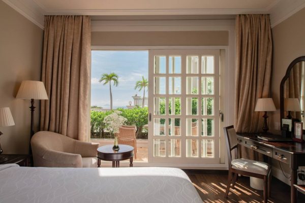 Sunrise Nha Trang Beach Hotel & Spa - Lâu đài bên bờ Vịnh