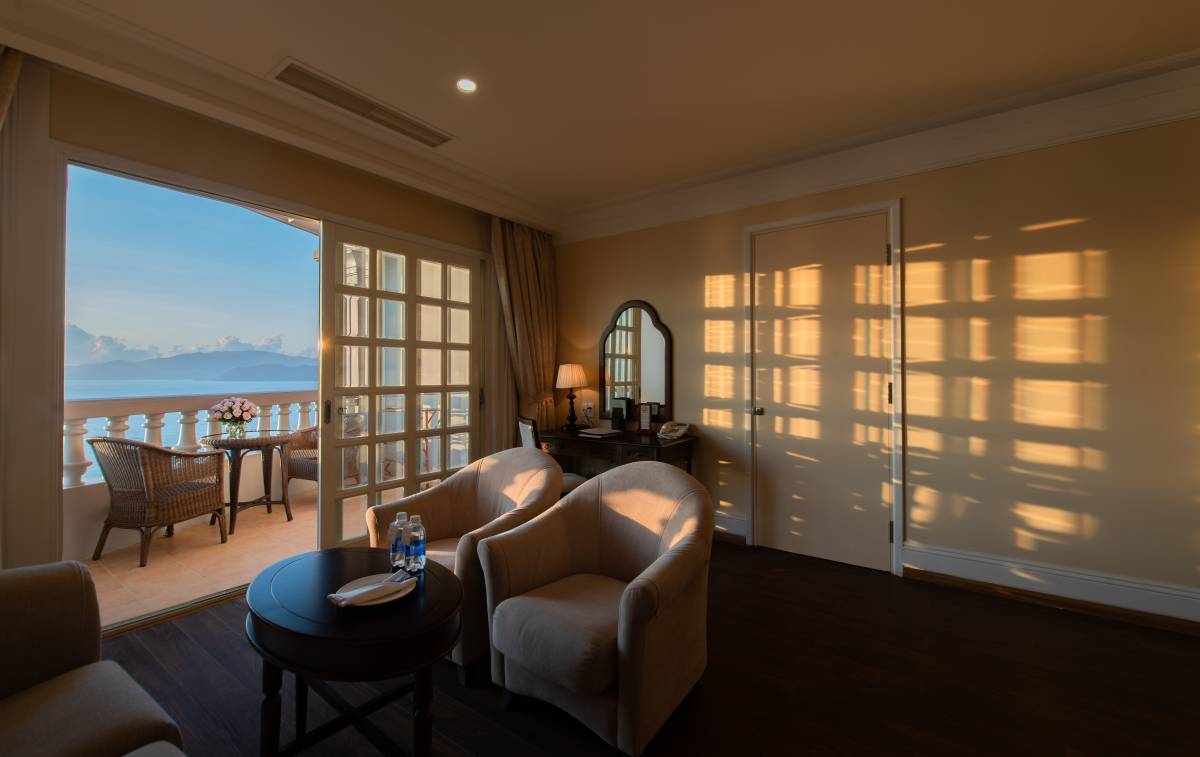 Sunrise Nha Trang Beach Hotel & Spa - Lâu đài bên bờ Vịnh