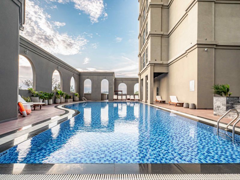 The Cap Hotel Review