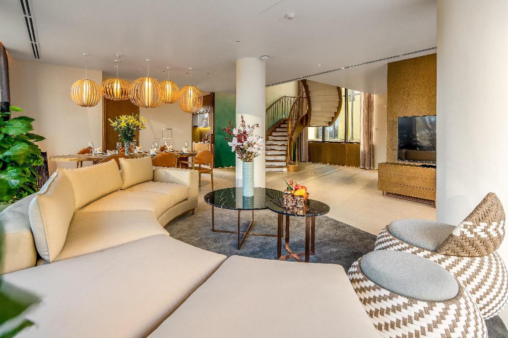 The Five Villas & Resort - Khu nghỉ dưỡng 5 sao bên bờ biển xinh đẹp