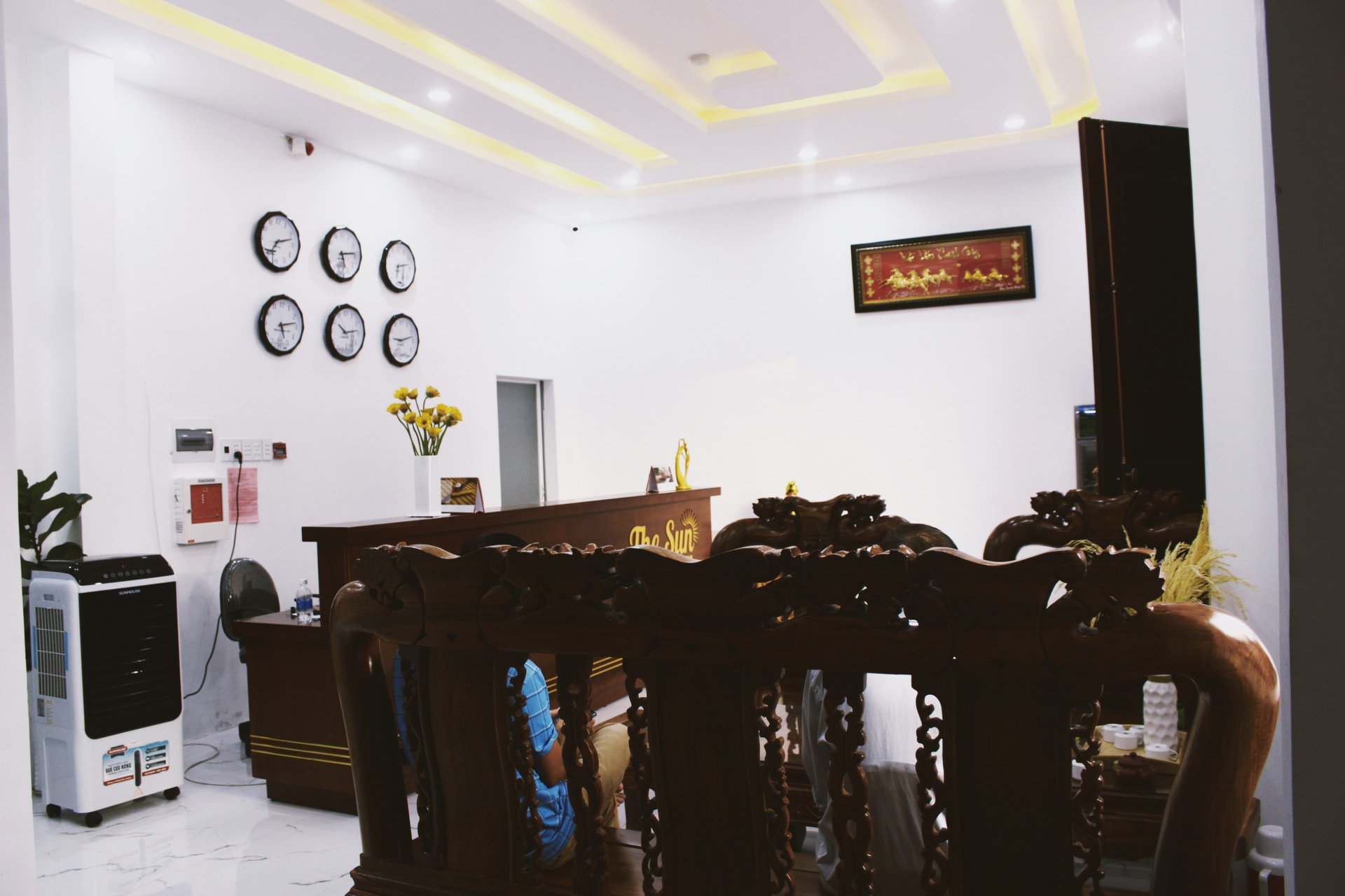 The Sun Hotel
