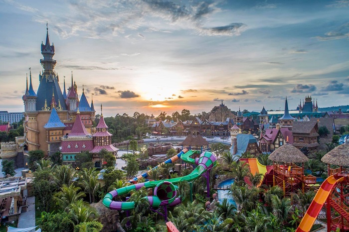 Vinholiday Grand World Phú Quốc