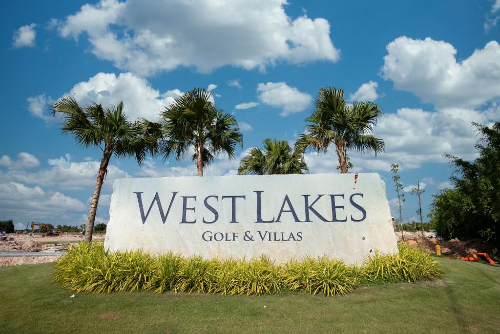 West Lakes Golf & Villas - Khu nghỉ dưỡng đẳng cấp tại Long An