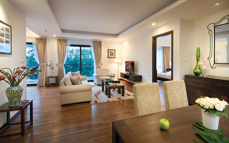 Elegant Suites Westlake 